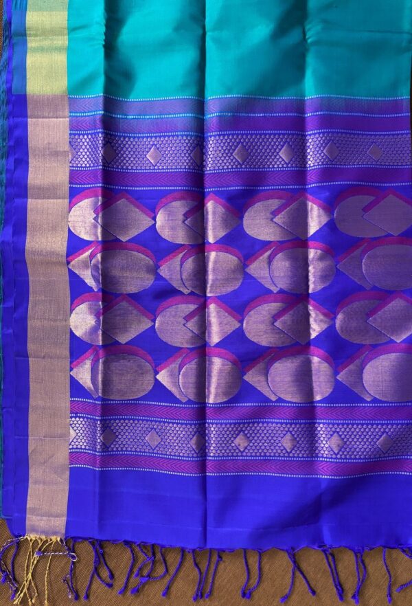 Handloom Pure Silk - Image 4