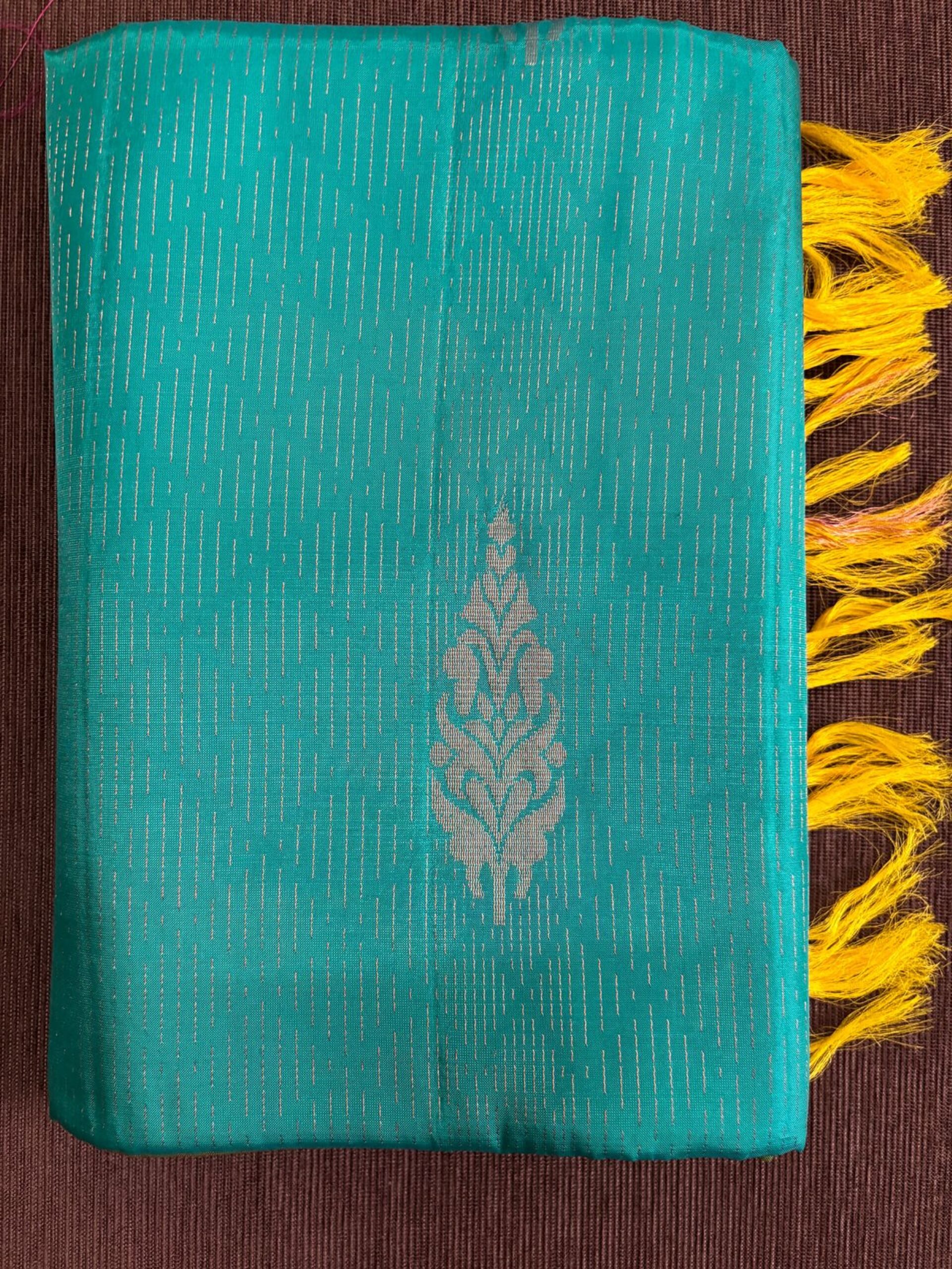 Semi Silk Vertical line