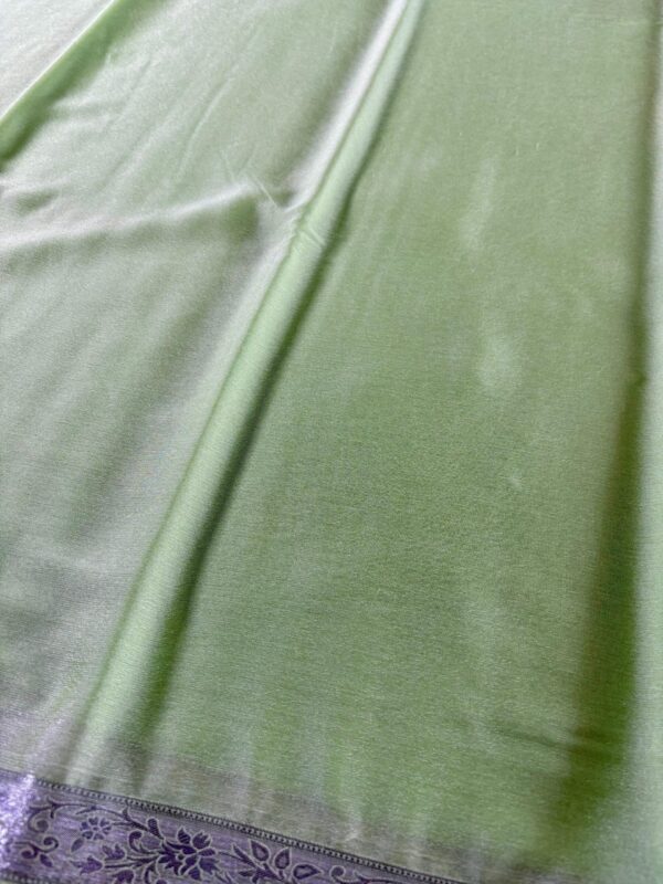 Chiffon Silver Zari Border - Image 3
