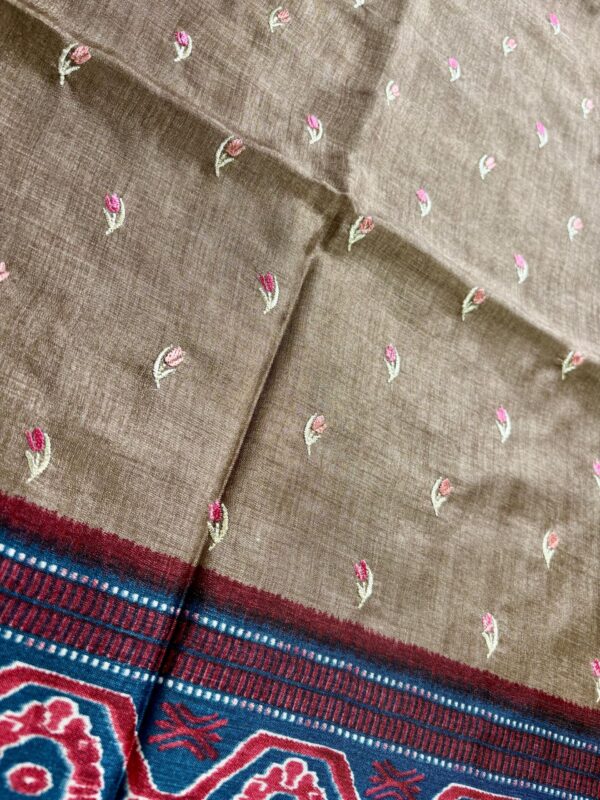 Tussar Embroidery Saree - Image 2
