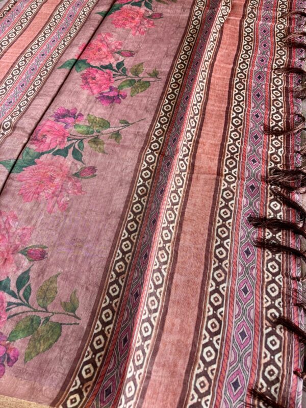 Linen Printed Zari Border - Image 3