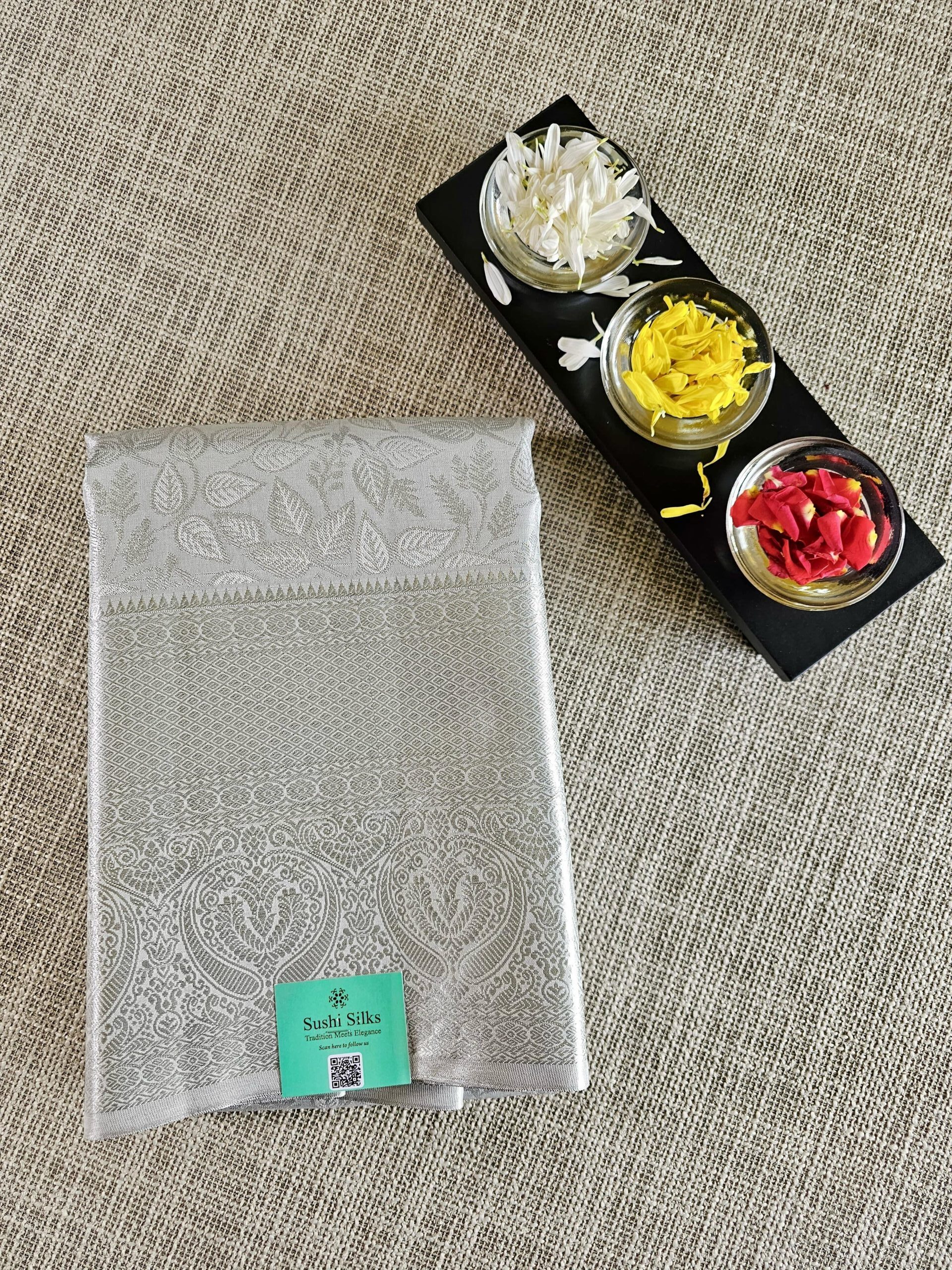 Semi Tissue Self Boarder